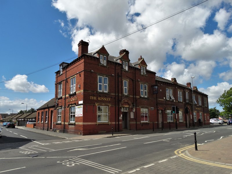 The Kinsley public house in Kinsley © Neil Theasby cc-by-sa/2.0 ...