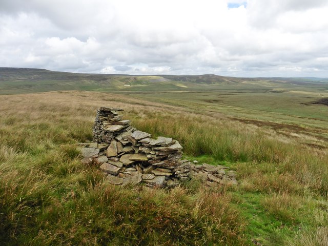 Cairn on Ley Seat