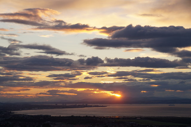 Sunset over the Firth of Forth from Falside Hill