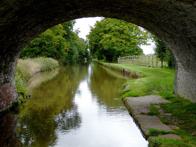 Llangollen Canal north-west of Ravensmoor in Cheshire