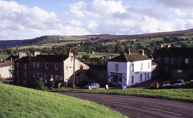Houses and a shop in Reeth