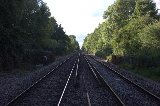 Tracks towards Windsor