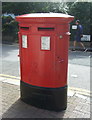 Double aperture Elizabeth II postbox on Duncan Terrace, London N1