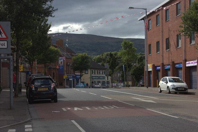 Shankill Road, Belfast looking west from Lawnbrook Avenue