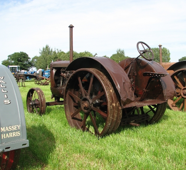 Massey-Harris Wallis tractor