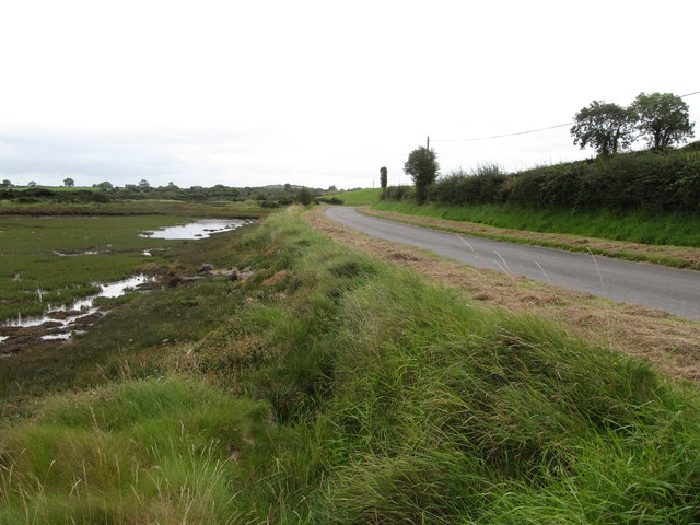 View East along the coastal section of Abbacy Road