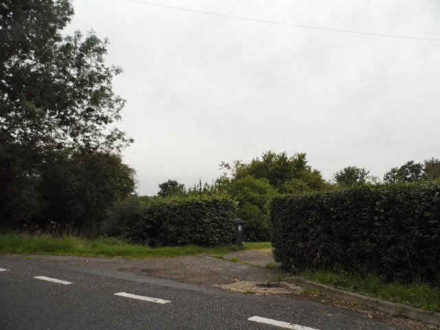 Harlow Road, Moreton