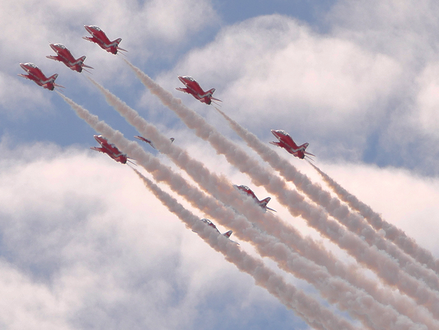 Red Arrows at Blackpool © David Dixon :: Geograph Britain and Ireland