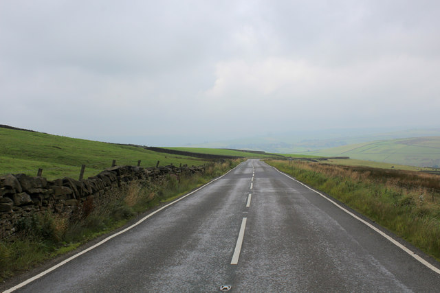 A Gradually Descending Towards Chris Heaton Geograph Britain And Ireland