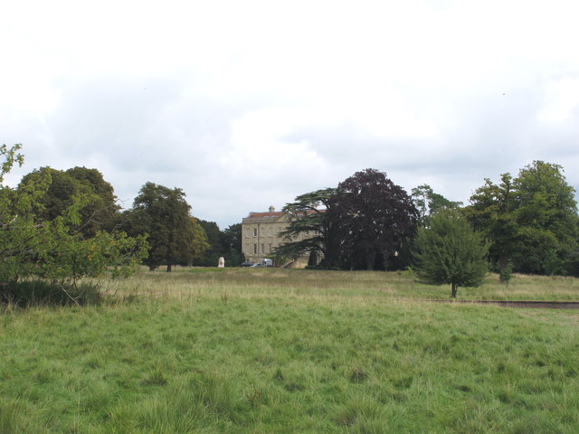 Thame Park house from public footpath