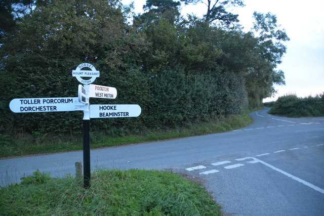 West Dorset : Mount Pleasant Cross