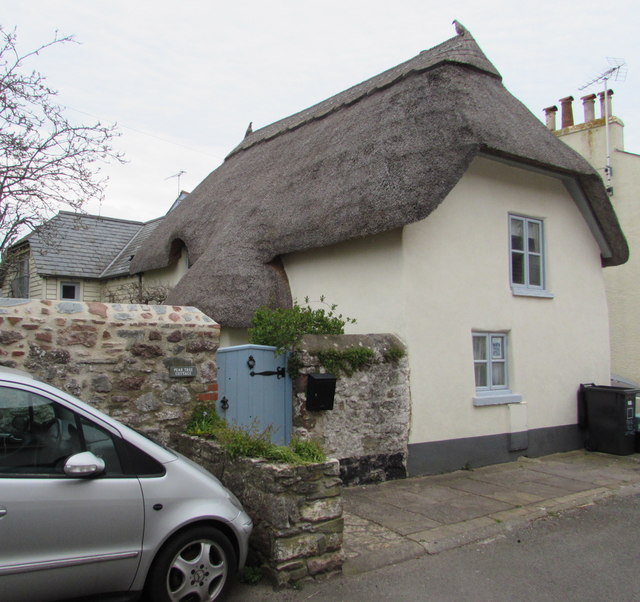 Grade Ii Listed Pear Tree Cottage C Jaggery Cc By Sa 2 0