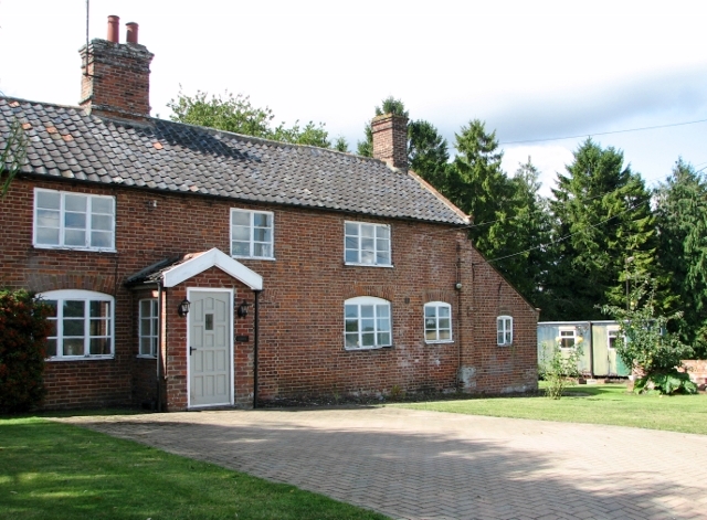 Litchmere Farm (farmhouse) © Evelyn Simak :: Geograph Britain and Ireland