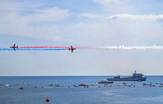 Bournemouth Air Festival 2017 - Red Arrows Synchro Pair