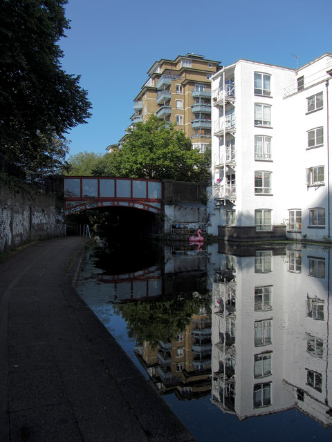 Grand Union Canal near the A404 Harrow Road bridge