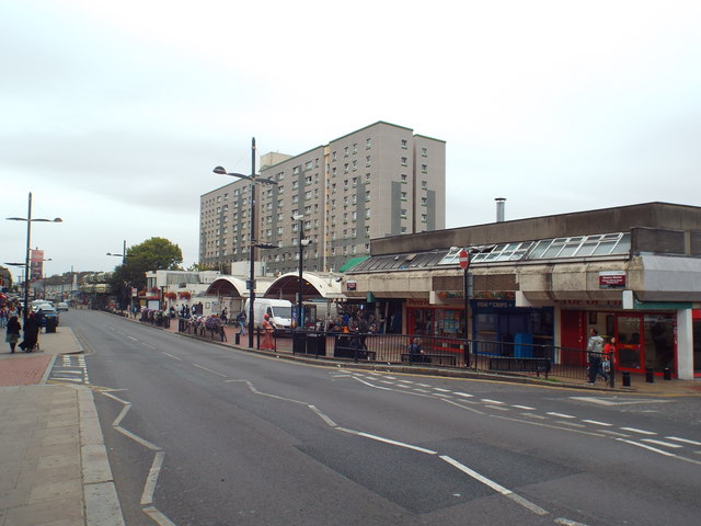 Queen's Market, Upton Park © Malc McDonald cc-by-sa/2.0 :: Geograph ...