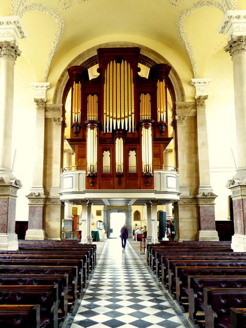 The organ, Christ Church Cathedral