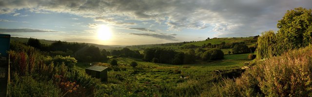 Panorama From the Royal Hotel, Dungworth