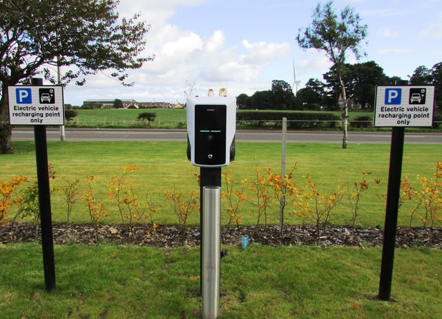 Electric vehicle charging point, Leven