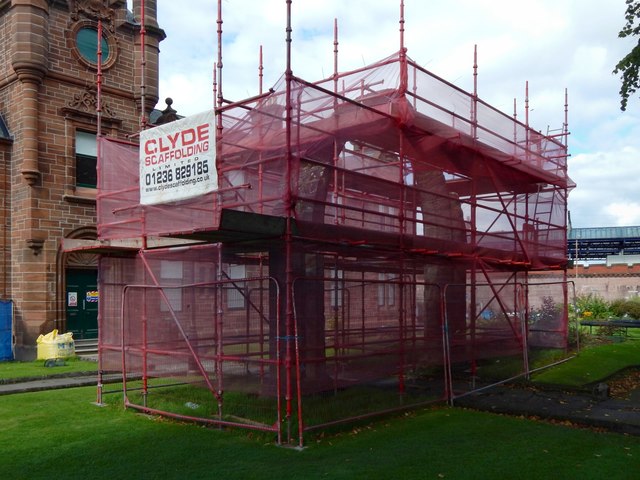 The College Bow in scaffolding