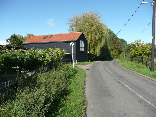 Hanscombe End Road at Northley Farm