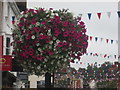 Floral display and bunting at Henley on Thamesb
