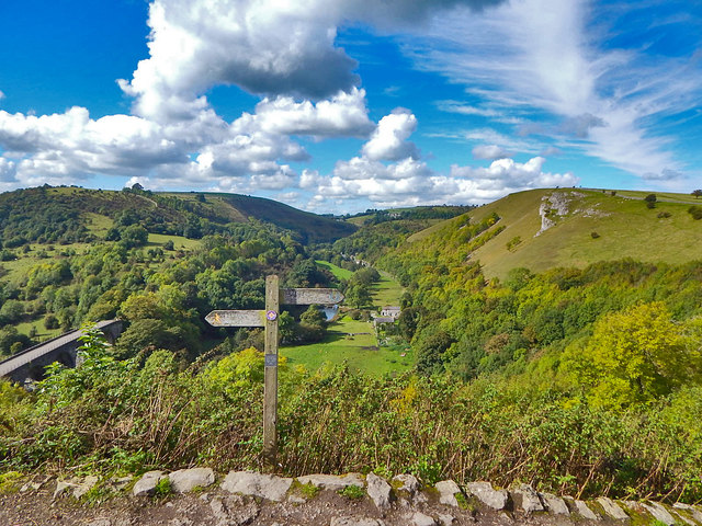 Towards Cresswell Dale