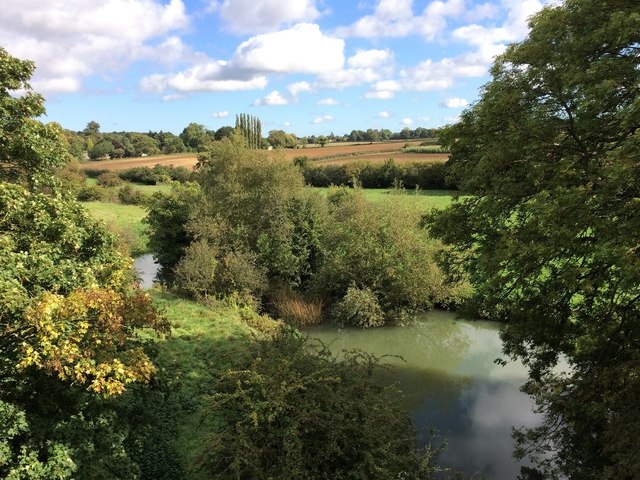 View from a Didcot-Worcester train - Crossing the River Evenlode