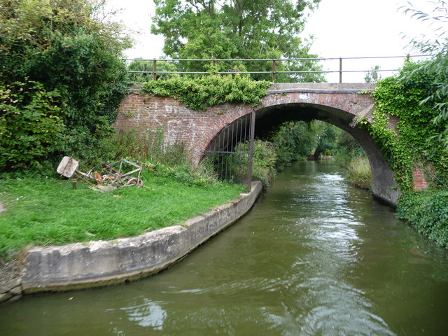 Turnover Bridge [No 13], from the south