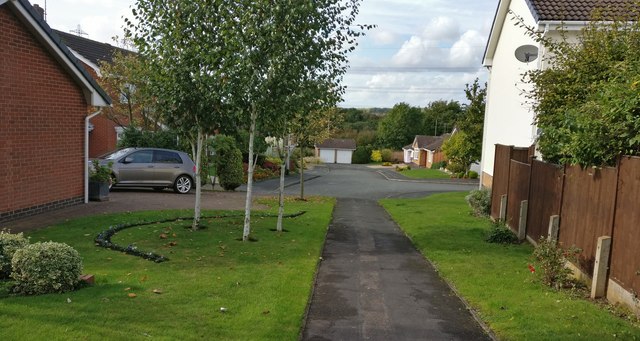 Path to Forge Close in Glenfield