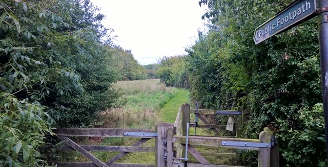 Footpath off The Green at Staughton Green,
