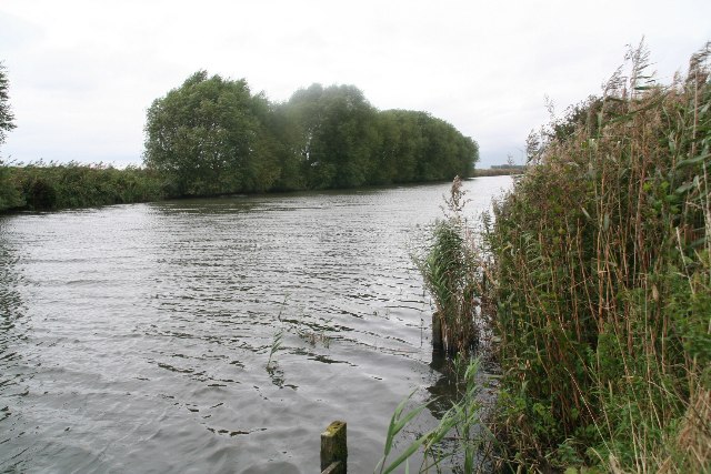 New River Ancholme at the end of Bonby Carr Lane