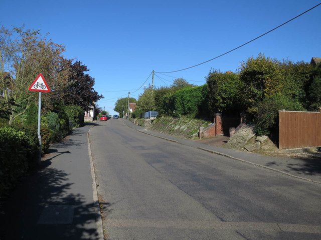 Melton Road, Wymondham © Hugh Venables cc-by-sa/2.0 :: Geograph Britain ...