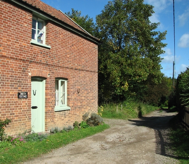 Private road past North Cottage