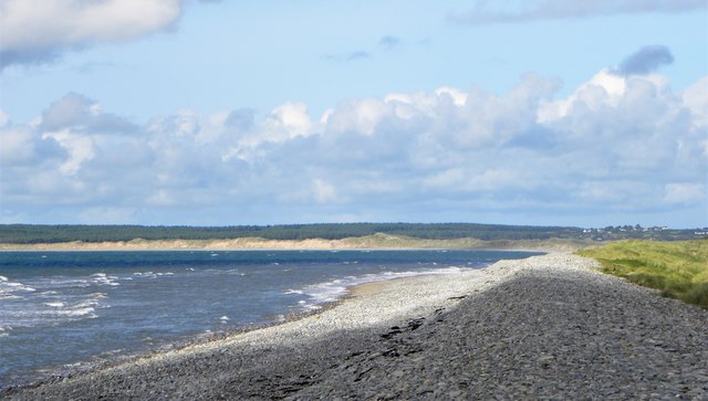 North along the coast at Morfa Dinlle