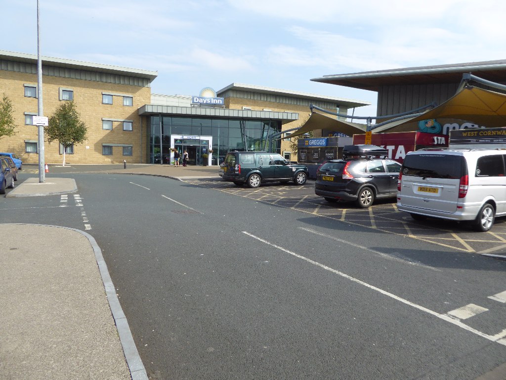 Wetherby Services © Philip Halling cc-by-sa/2.0 :: Geograph Britain and ...