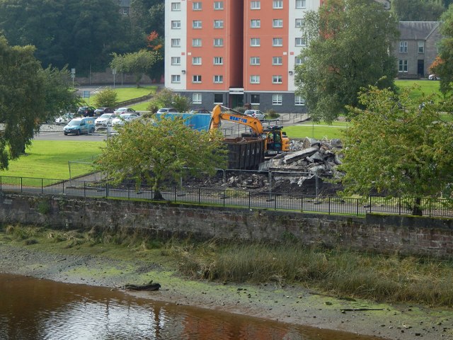 Demolition of West Bridgend Community Centre