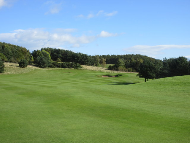 Drumoig Golf Course, 1st hole, Mausoleum