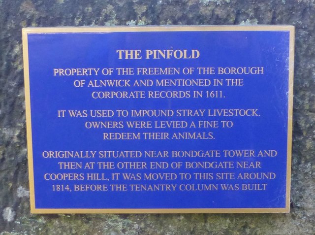 Plaque on Alnwick Pinfold