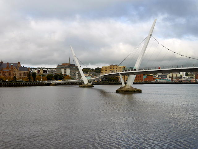 River Foyle, Derry Peace Bridge