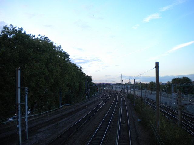 Railway north of Hornsey station