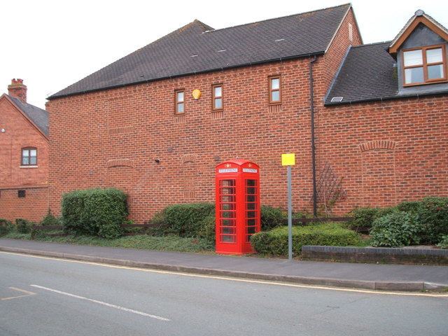 Telephone box on Main Street, Anslow