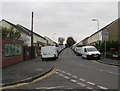 ST2986 : Start of the 20 zone, Maesglas Avenue, Newport by Jaggery