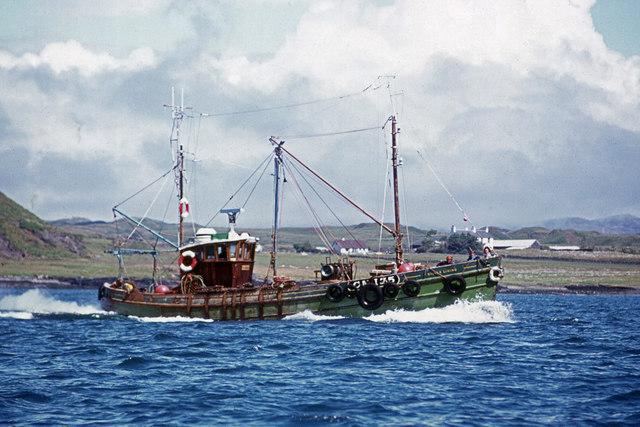 Fishing boat, Sound of Luing