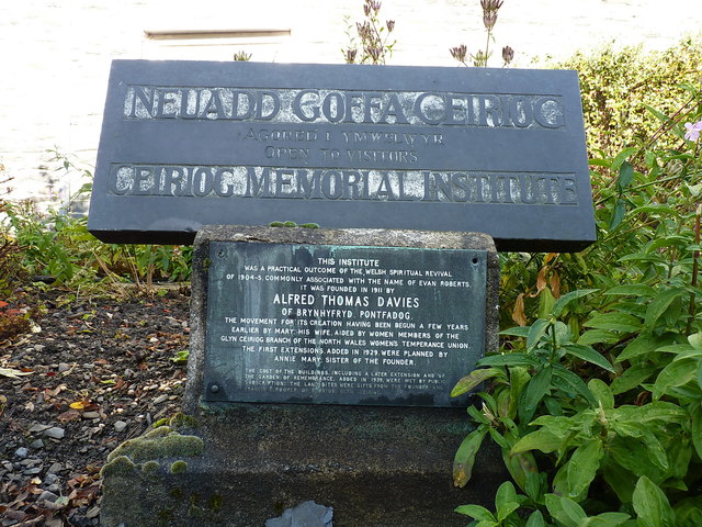 Ceiriog Memorial Institute - stone plaque outside the front