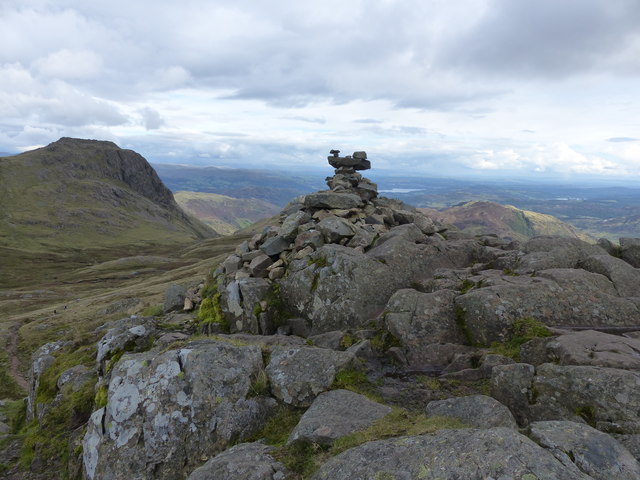 Pike of Stickle summit cairn