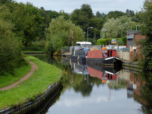 Canal at Castlecroft in Wolverhampton