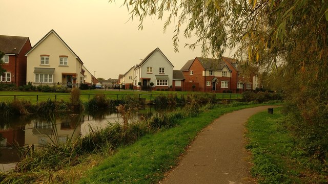 Houses at Otters Bank in Aylestone