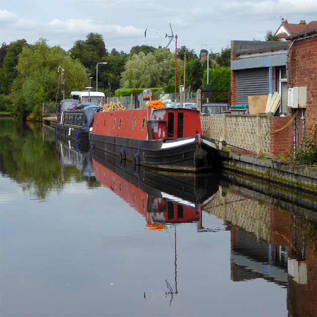 Moored narrowboats at Castlecroft in Wolverhampton