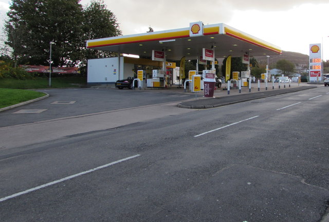 Shell filling station, Tylacelyn Road, Penygraig